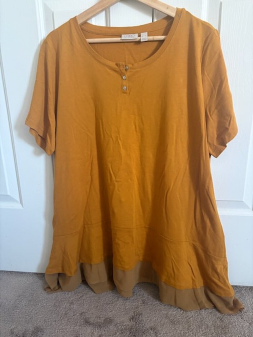 LOGO {Lori Goldstein), XL, Mustard Blouse